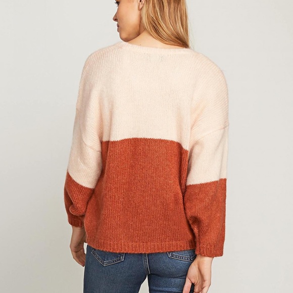 🍑Volcom Dolhearted Crewneck Sweater🍑~small - Picture 6 of 10